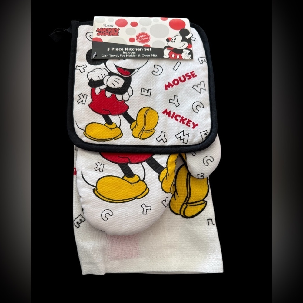 Mickey Mouse 3 Piece Kitchen‎ Set New With Tags